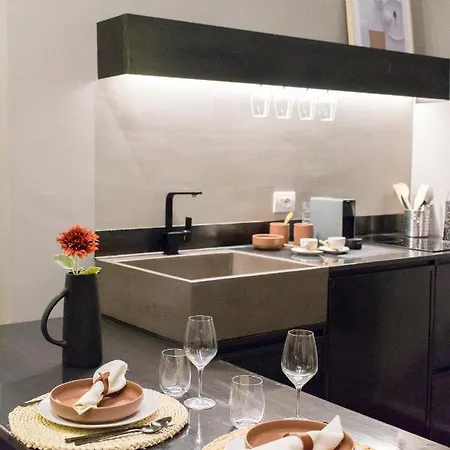 Apartament Vogue Loft 9 *
